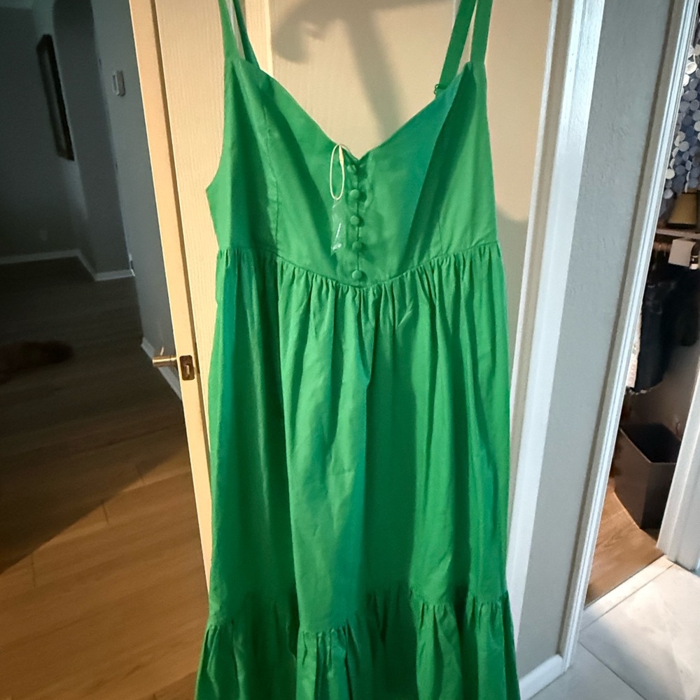 ODDY Vibrant Green Apparel